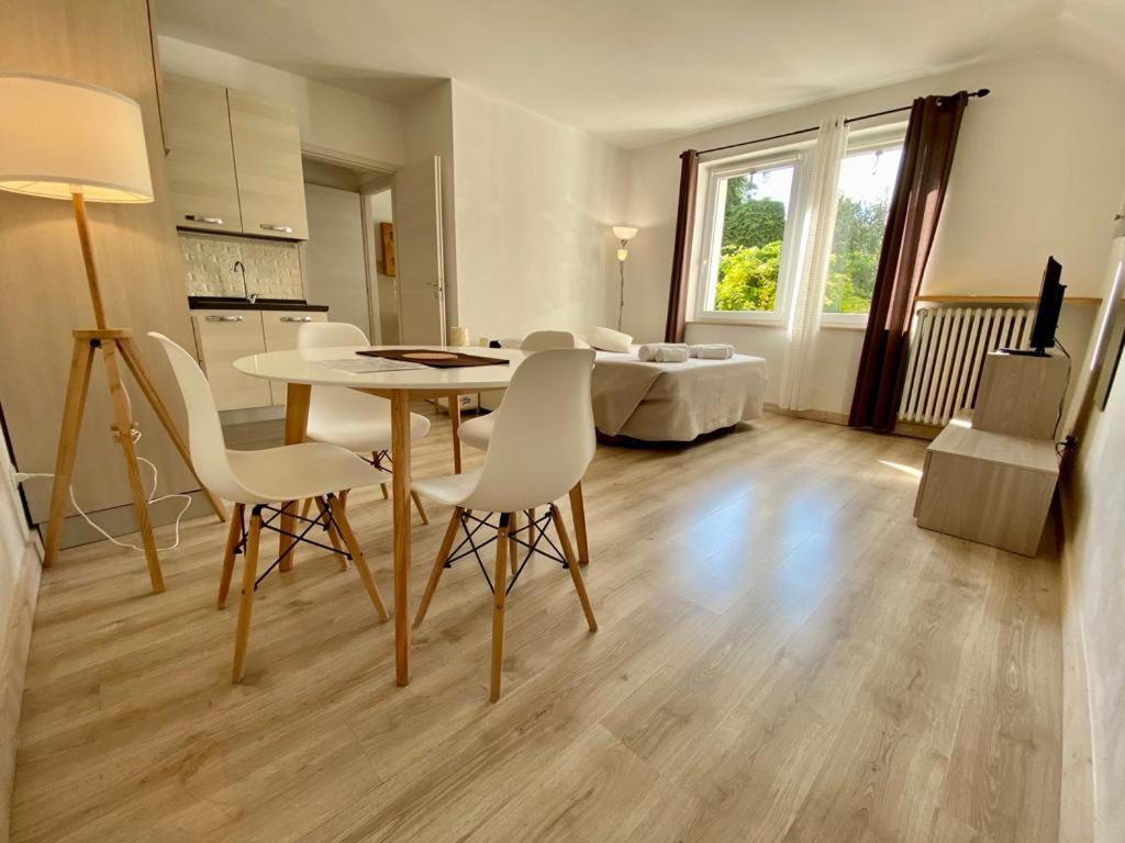Casa Dell'Oca Apartment ปาสเตร็งโก ภายนอก รูปภาพ