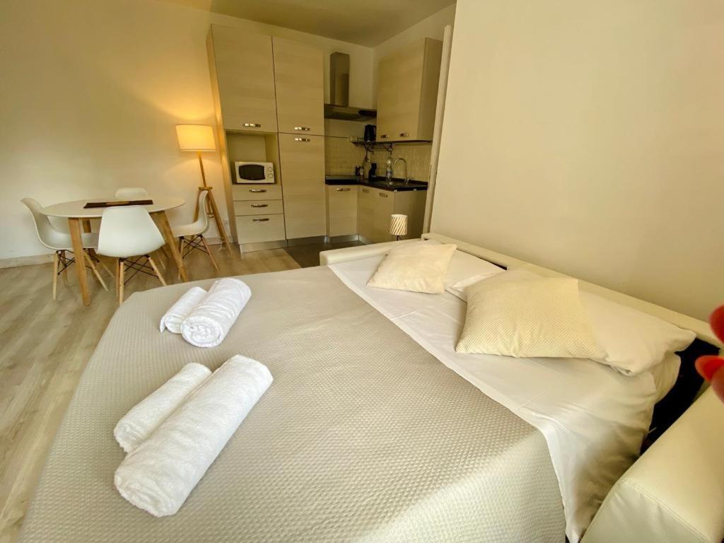 Casa Dell'Oca Apartment ปาสเตร็งโก ภายนอก รูปภาพ